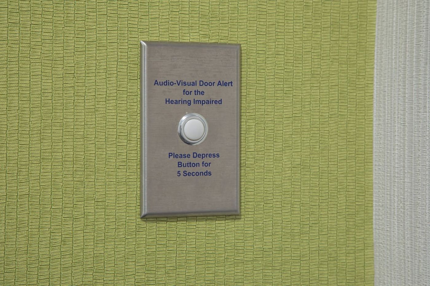 Holiday Inn Express & Suites Woodside LaGuardia Airport by IHG - D404EF8A3EDEACD27EA369F5B7E00EA648959E45