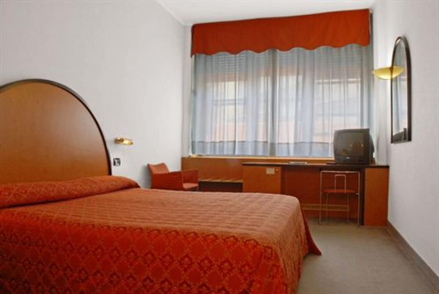 expedia-3159918-12