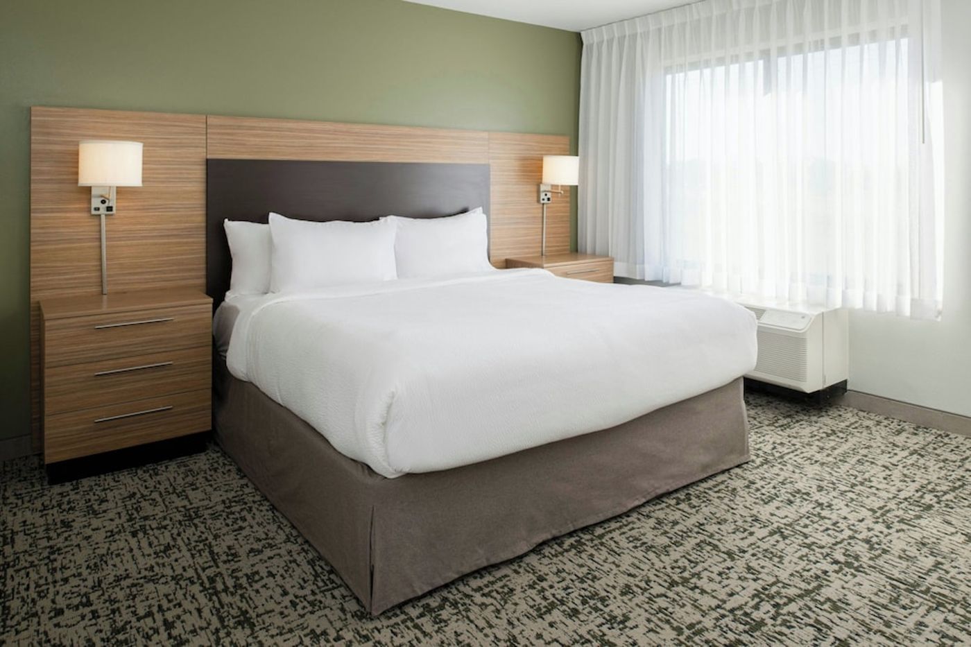 expedia-3165905-14