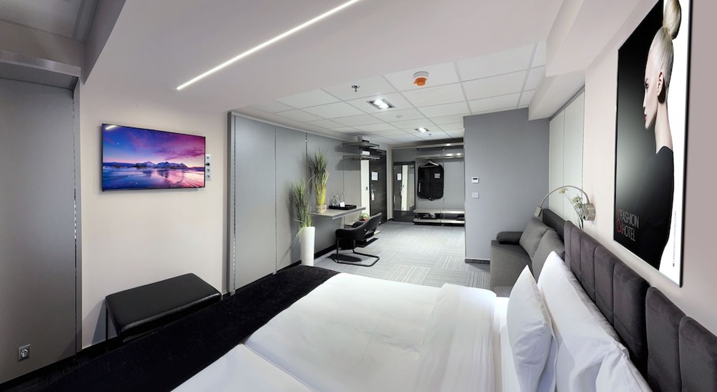expedia-3165851-19