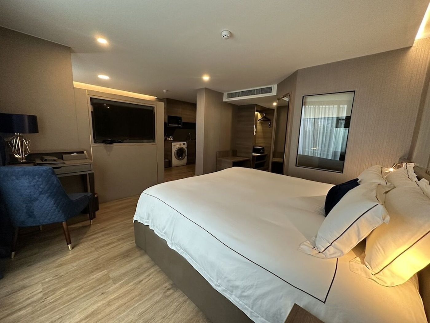expedia-3162843-23