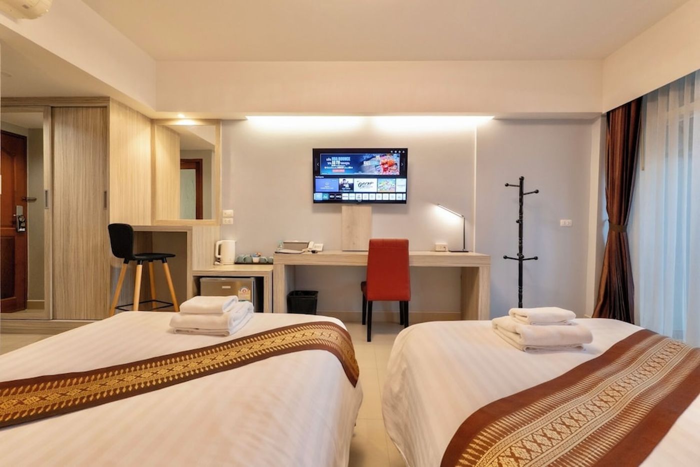 expedia-3162847-23