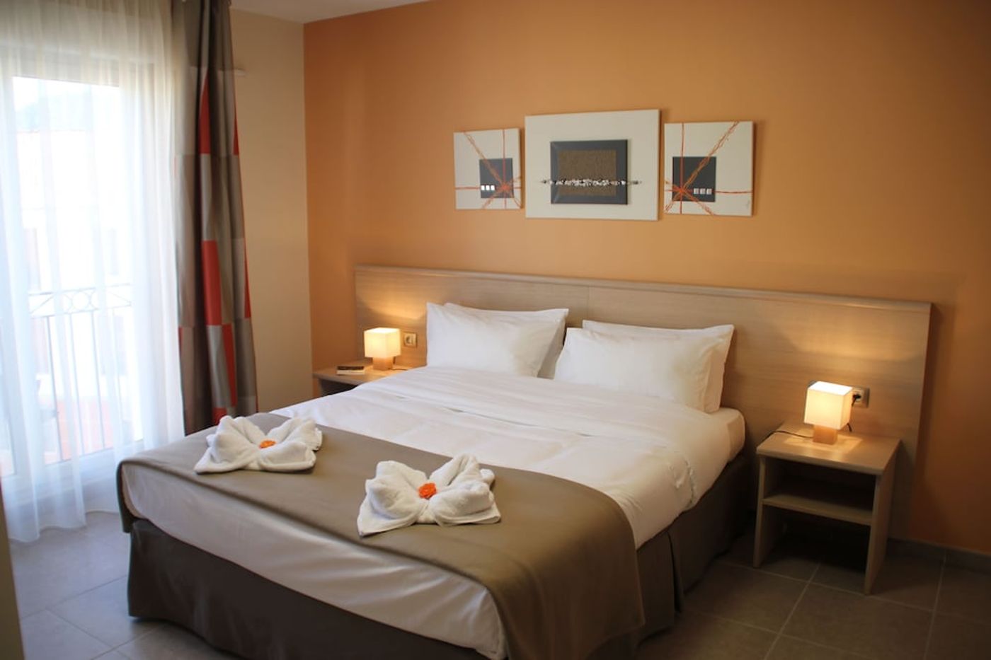 expedia-3160896-16