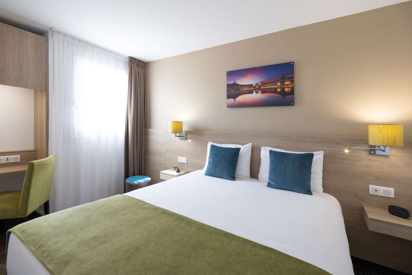 expedia-3165591-15