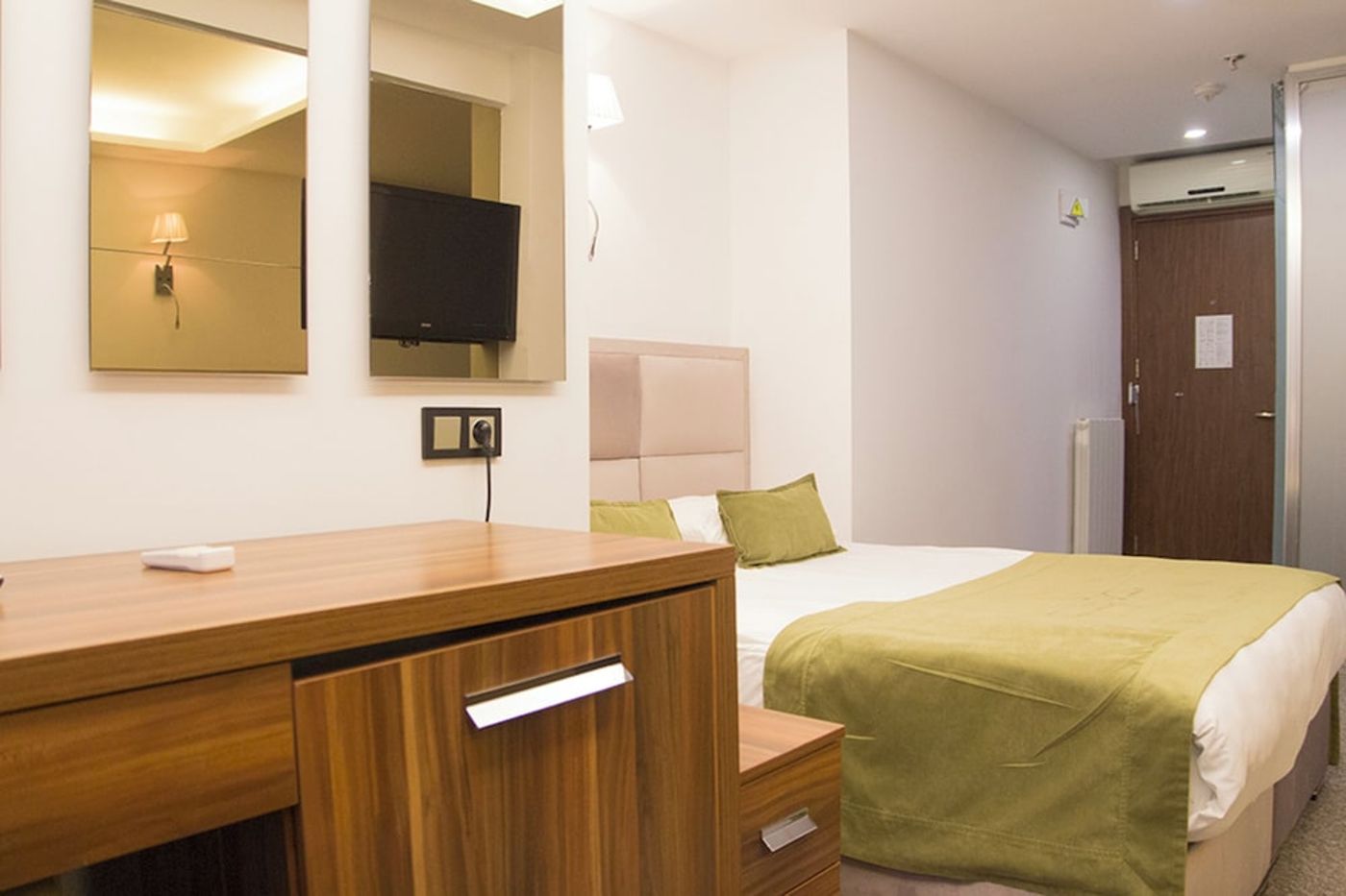 expedia-3161811-20