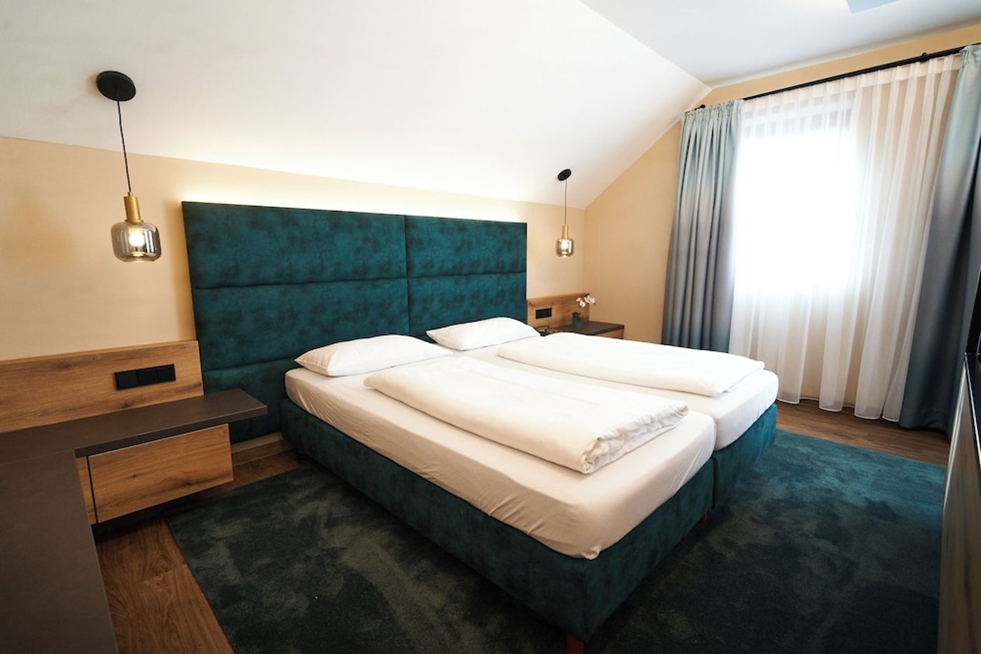 expedia-3163232-8