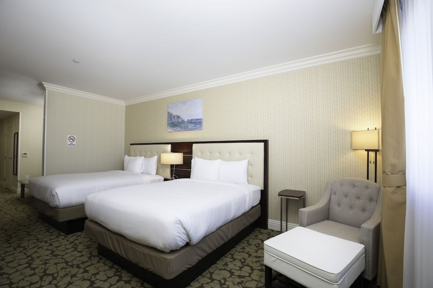 expedia-3159522-25