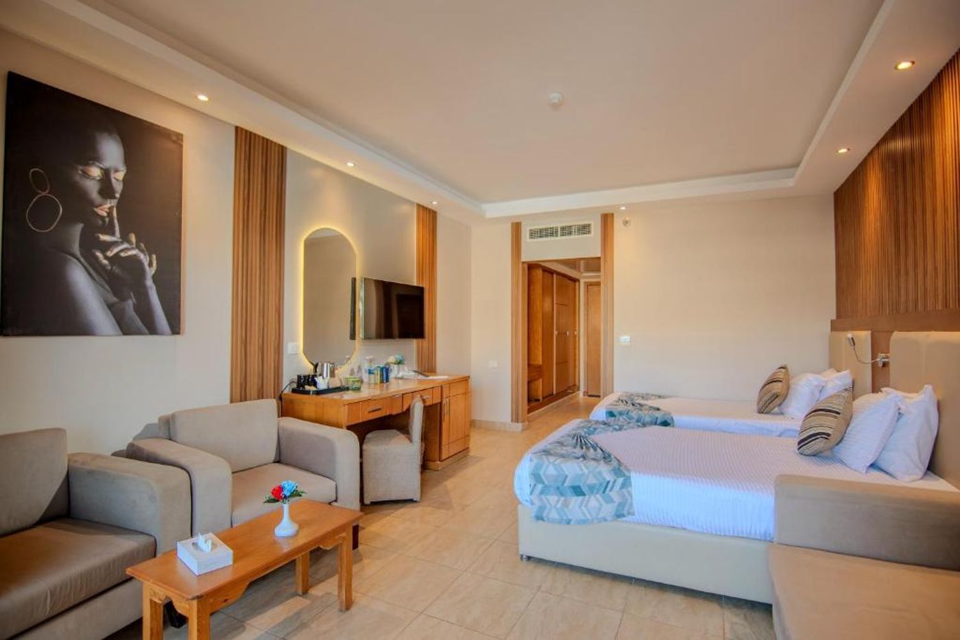 Rewaya Inn Resort 08.04