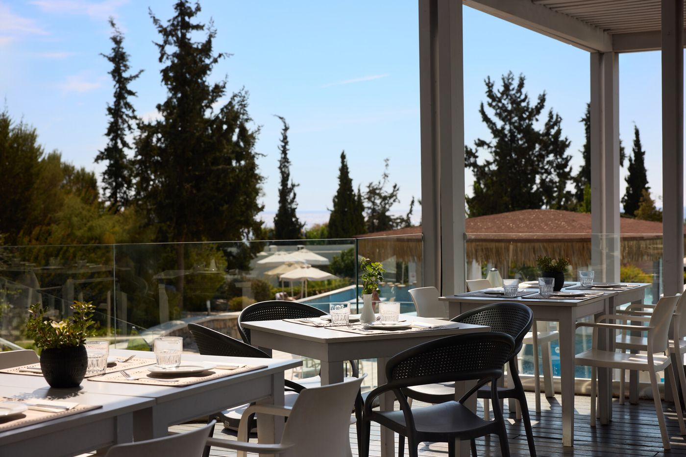 Kiotari Miraluna Beach Resort