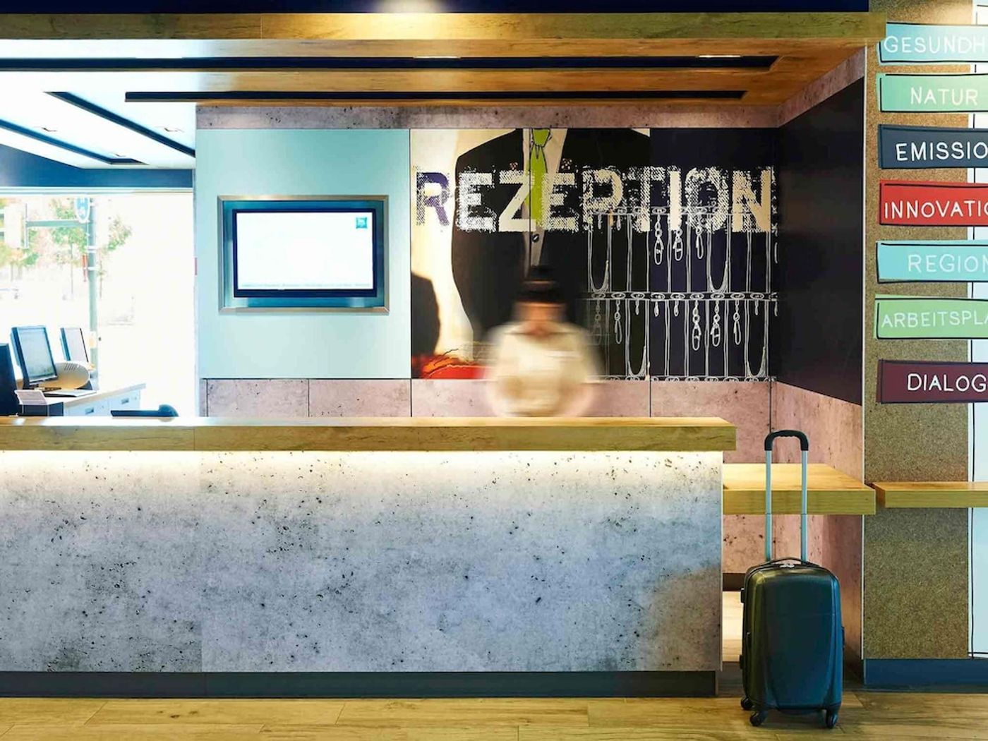 expedia-3165679-2