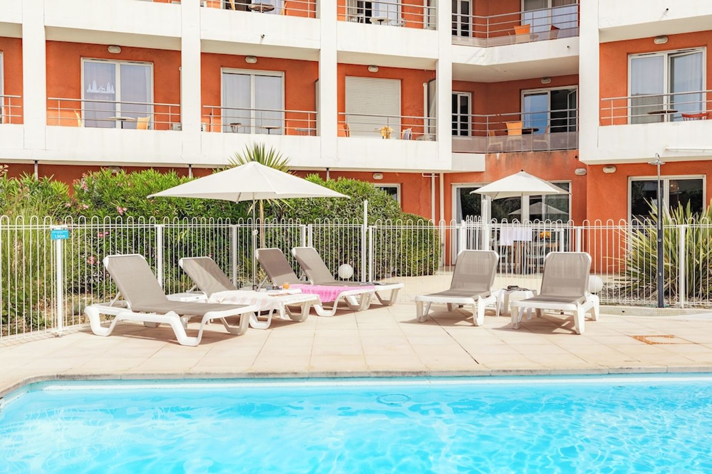 expedia-3157646-1
