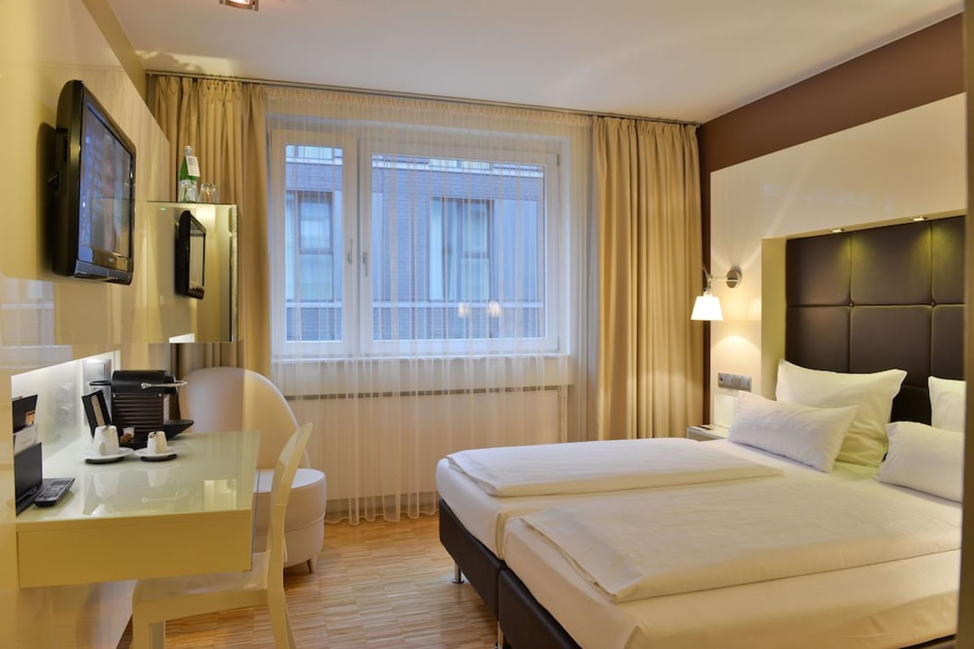 expedia-3158462-15