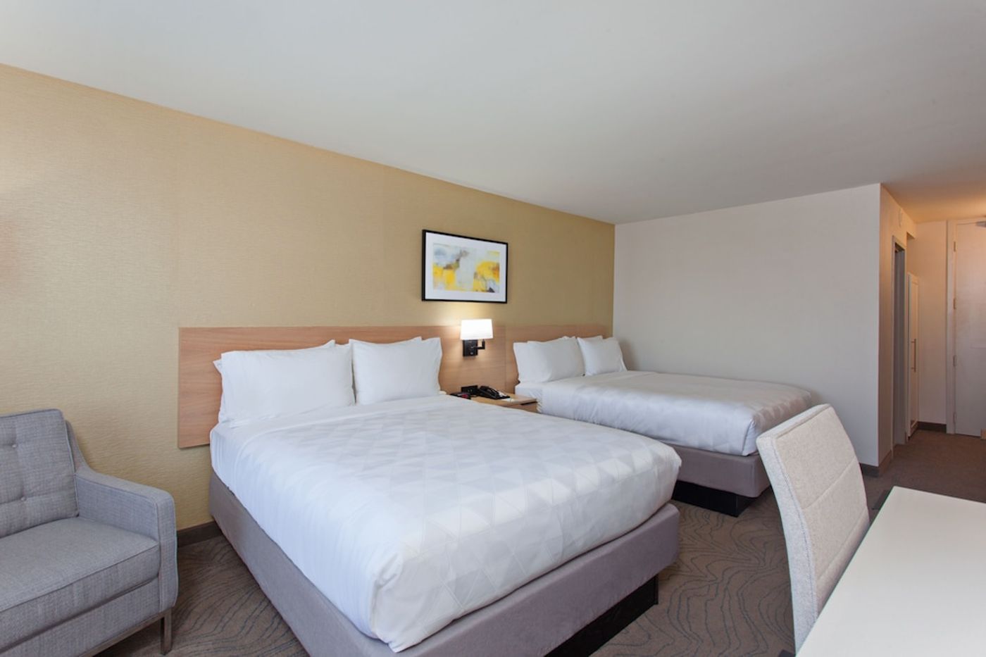 expedia-3158818-17