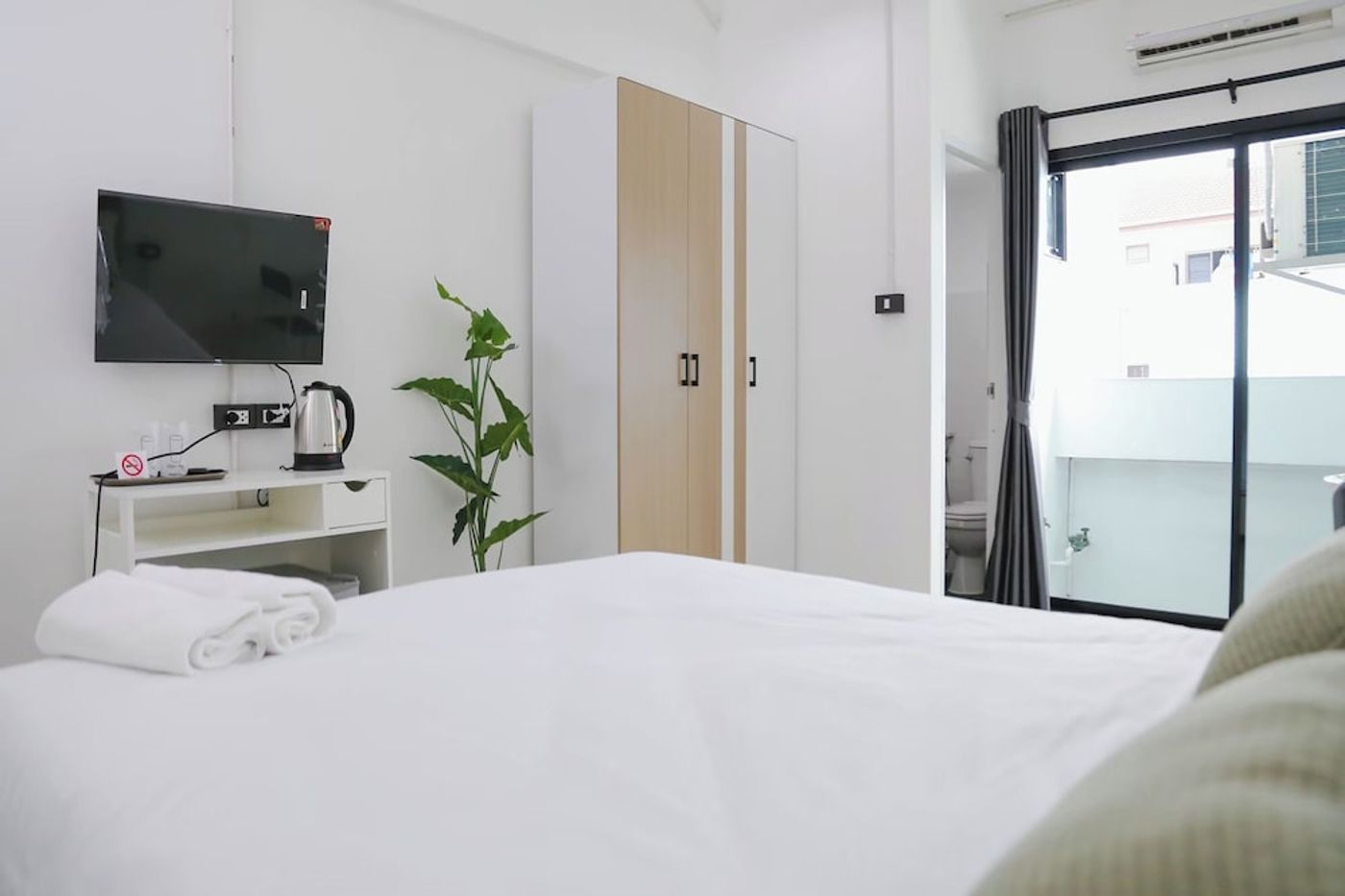 expedia-3162866-18