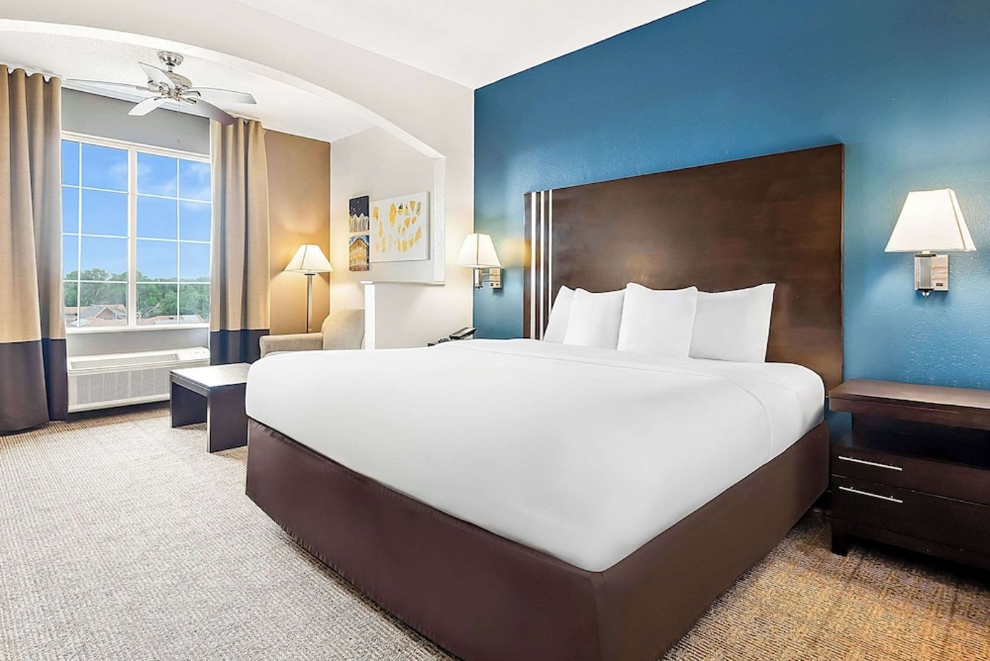 expedia-3165944-26