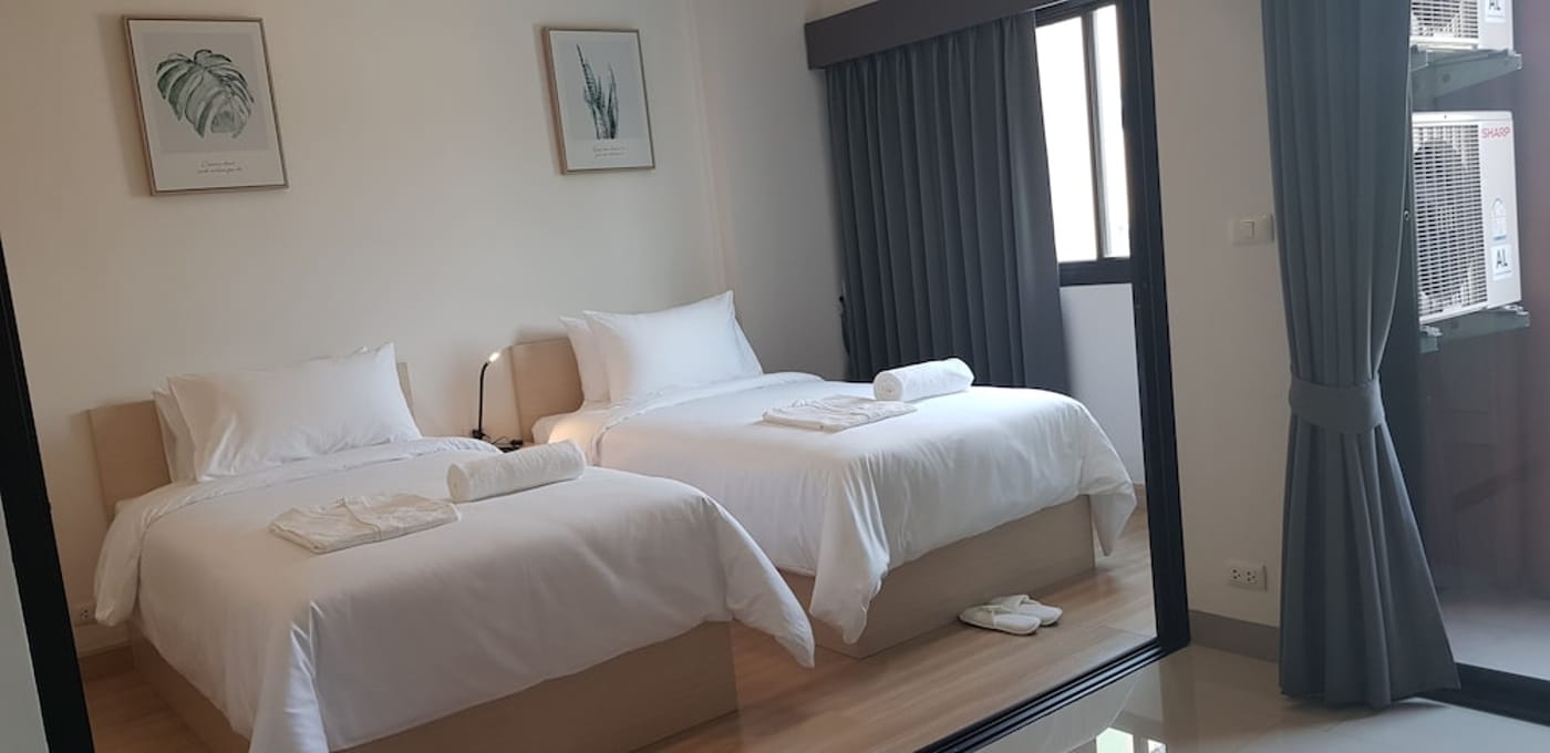 expedia-3162899-5