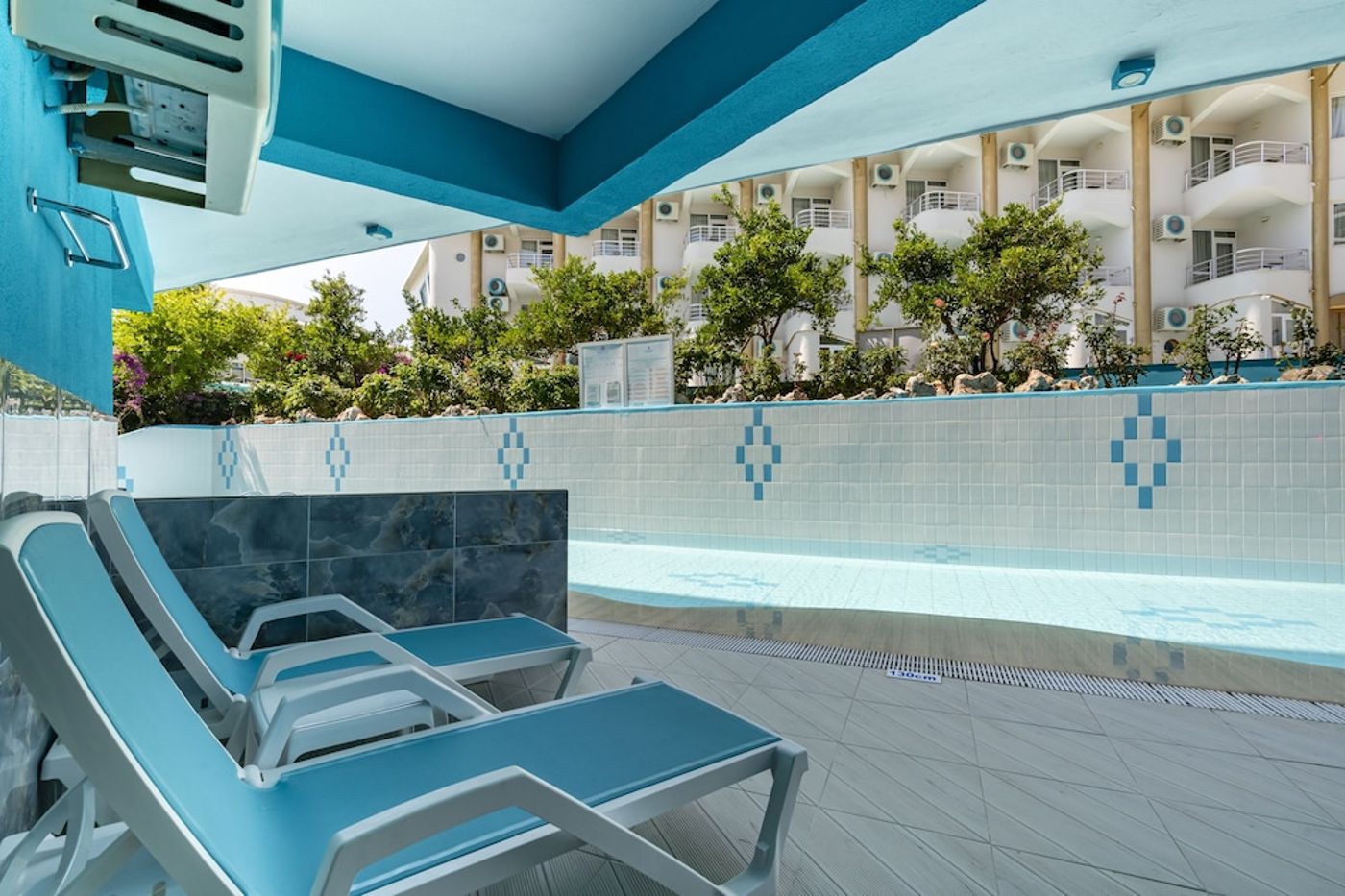 expedia-3156947-9