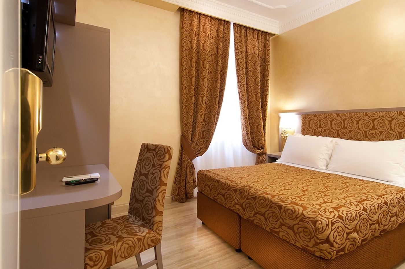 expedia-3163356-22