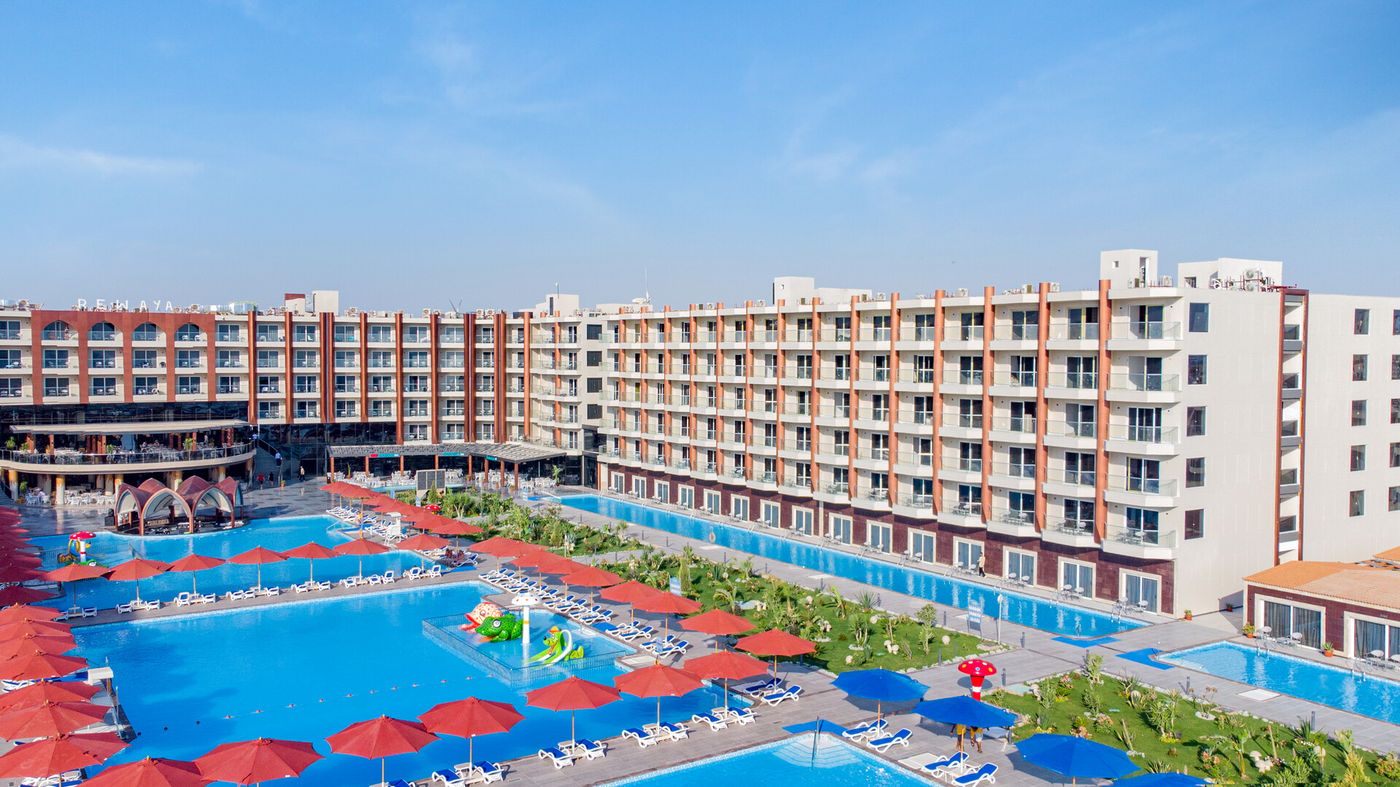 REWAYA MAJESTIC RESORT 08.04