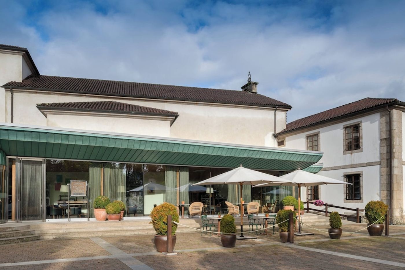 expedia-3110557-1