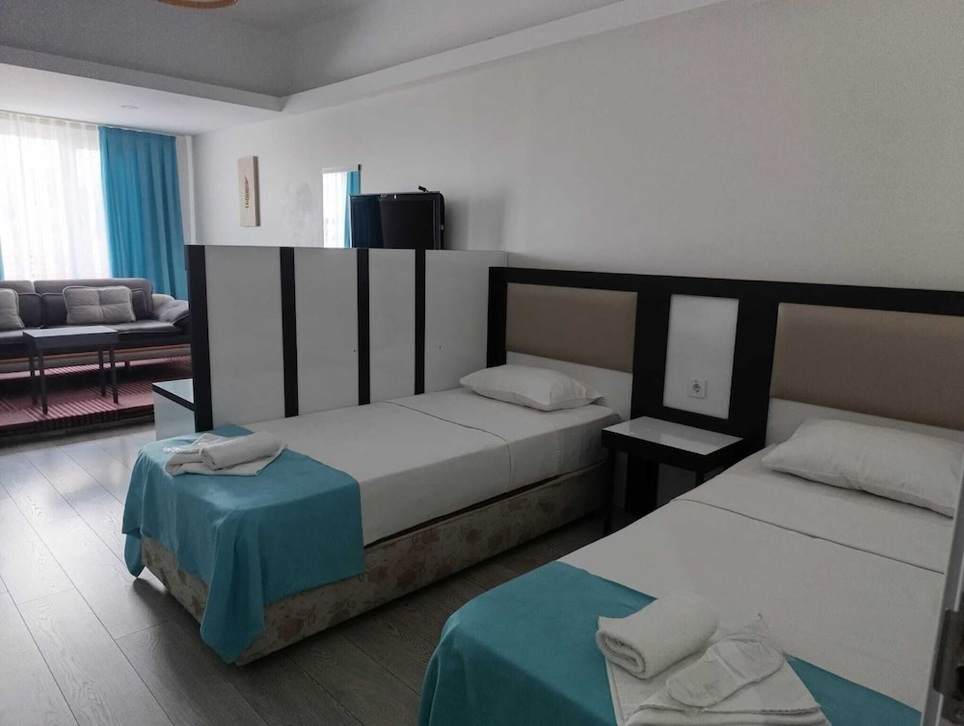 expedia-3161858-25