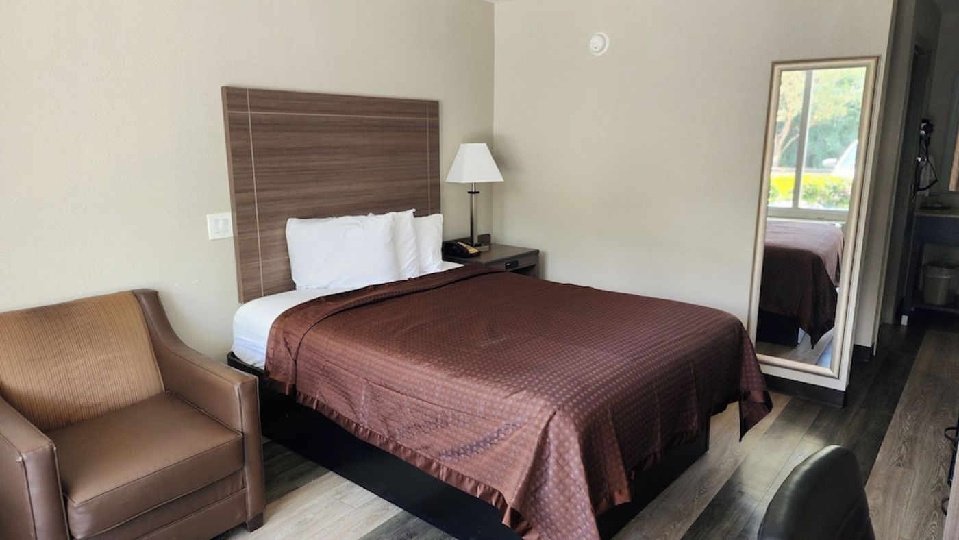 expedia-3166242-24