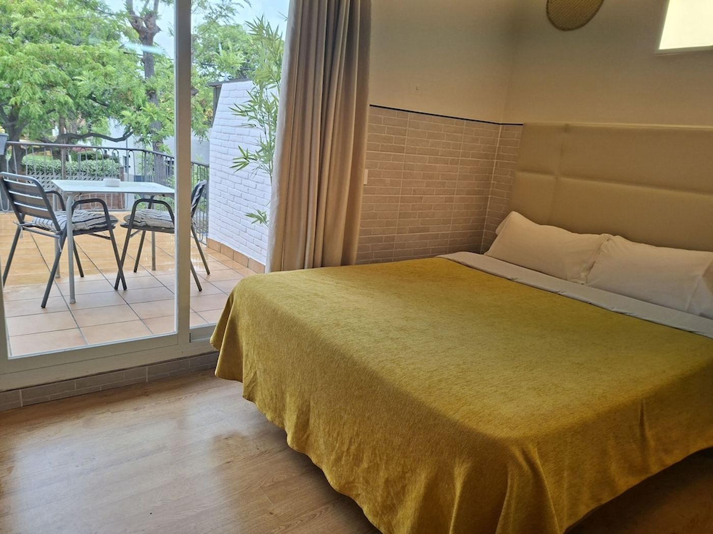 expedia-3165892-15
