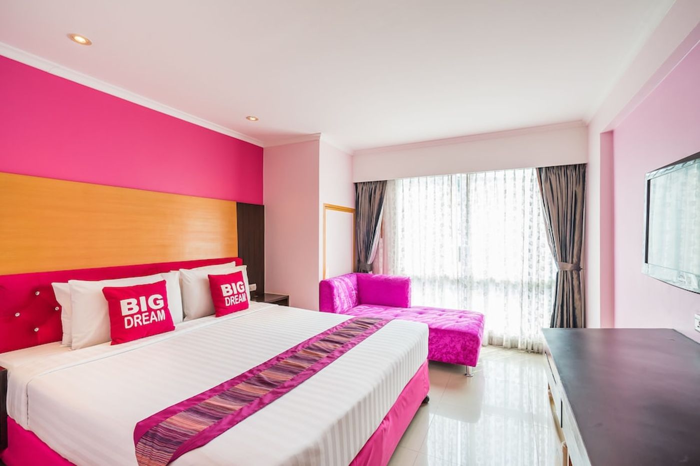 expedia-3162869-1
