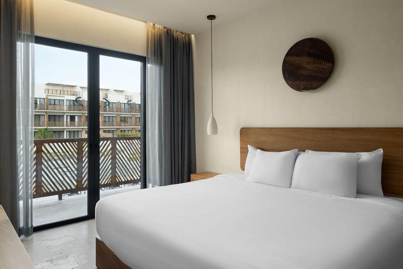 expedia-3166865-29