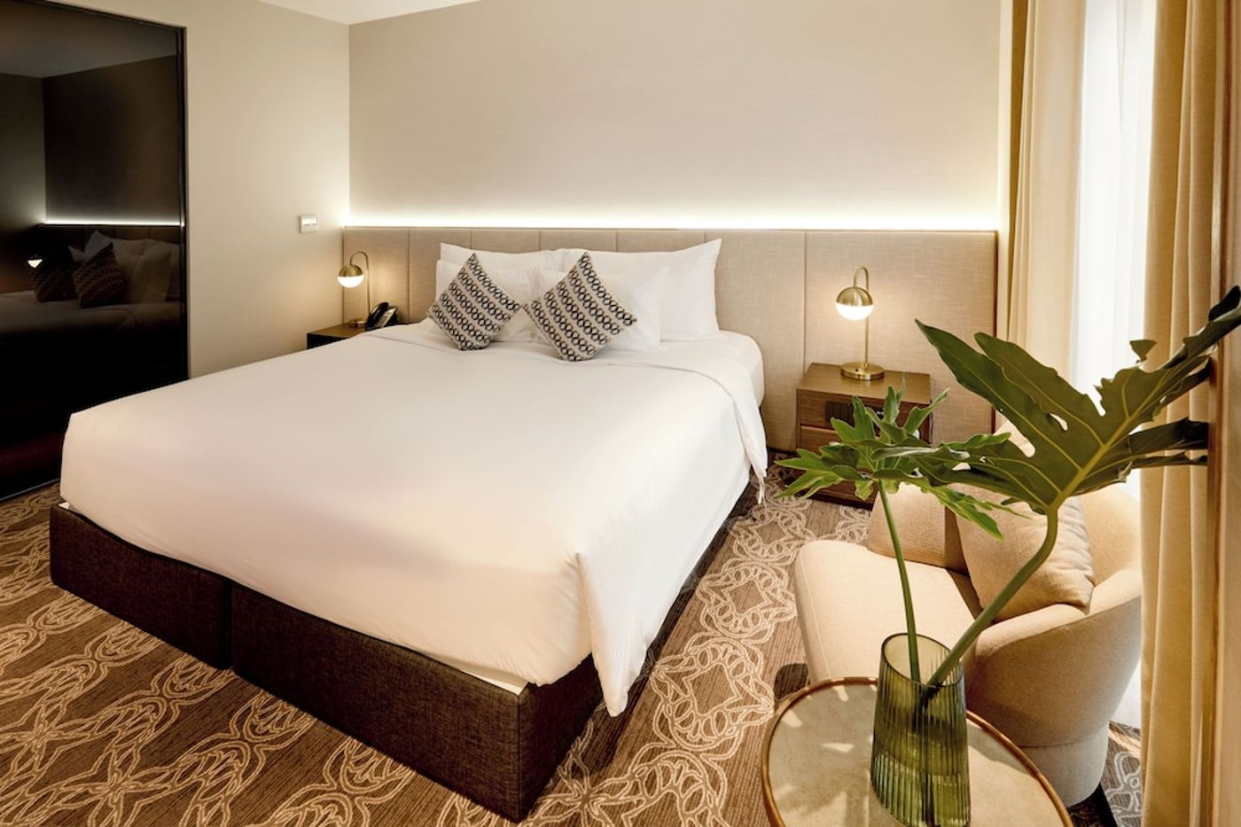 expedia-3165830-14