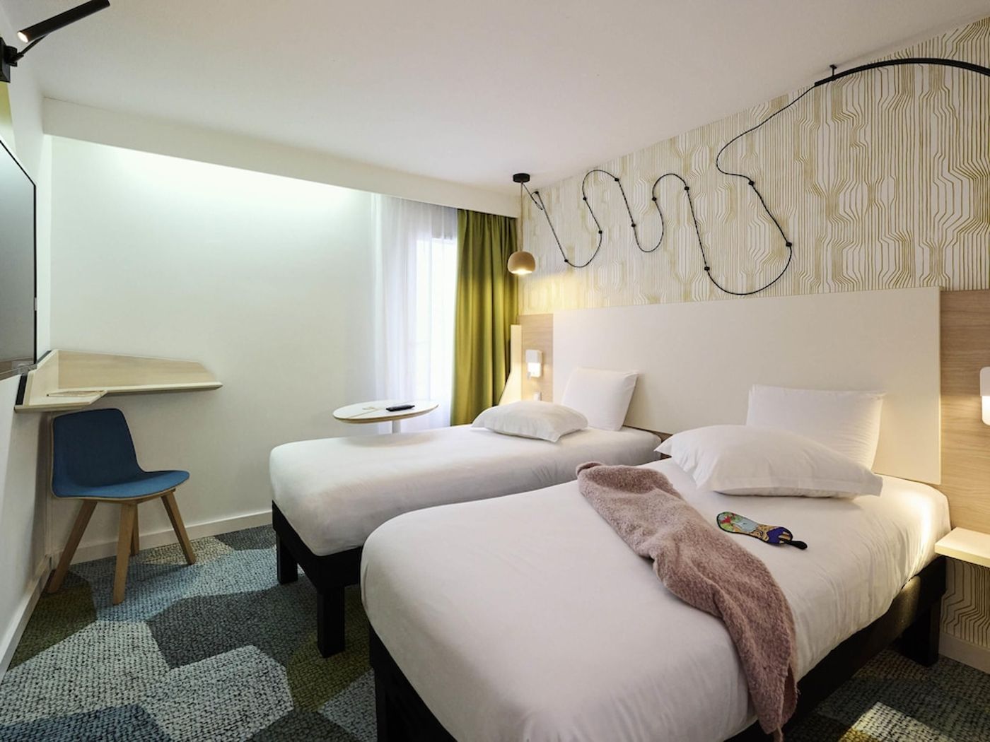 expedia-3162960-30
