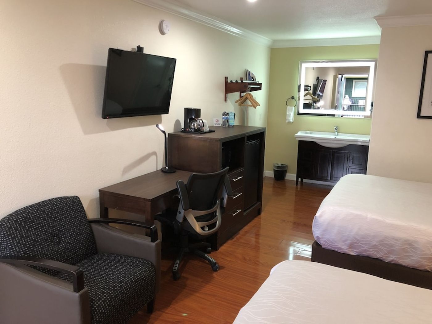 expedia-3161572-18