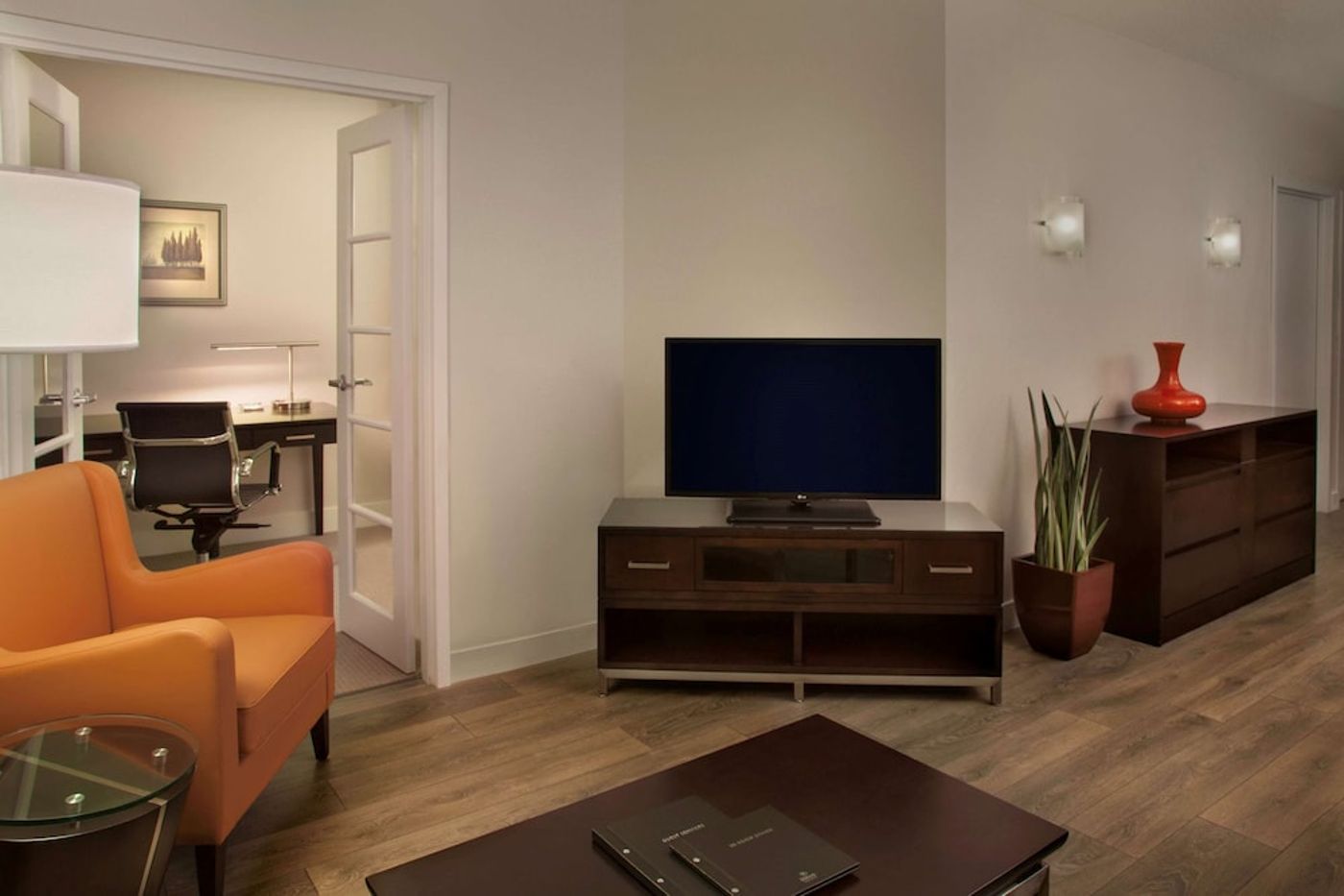 expedia-3156867-6