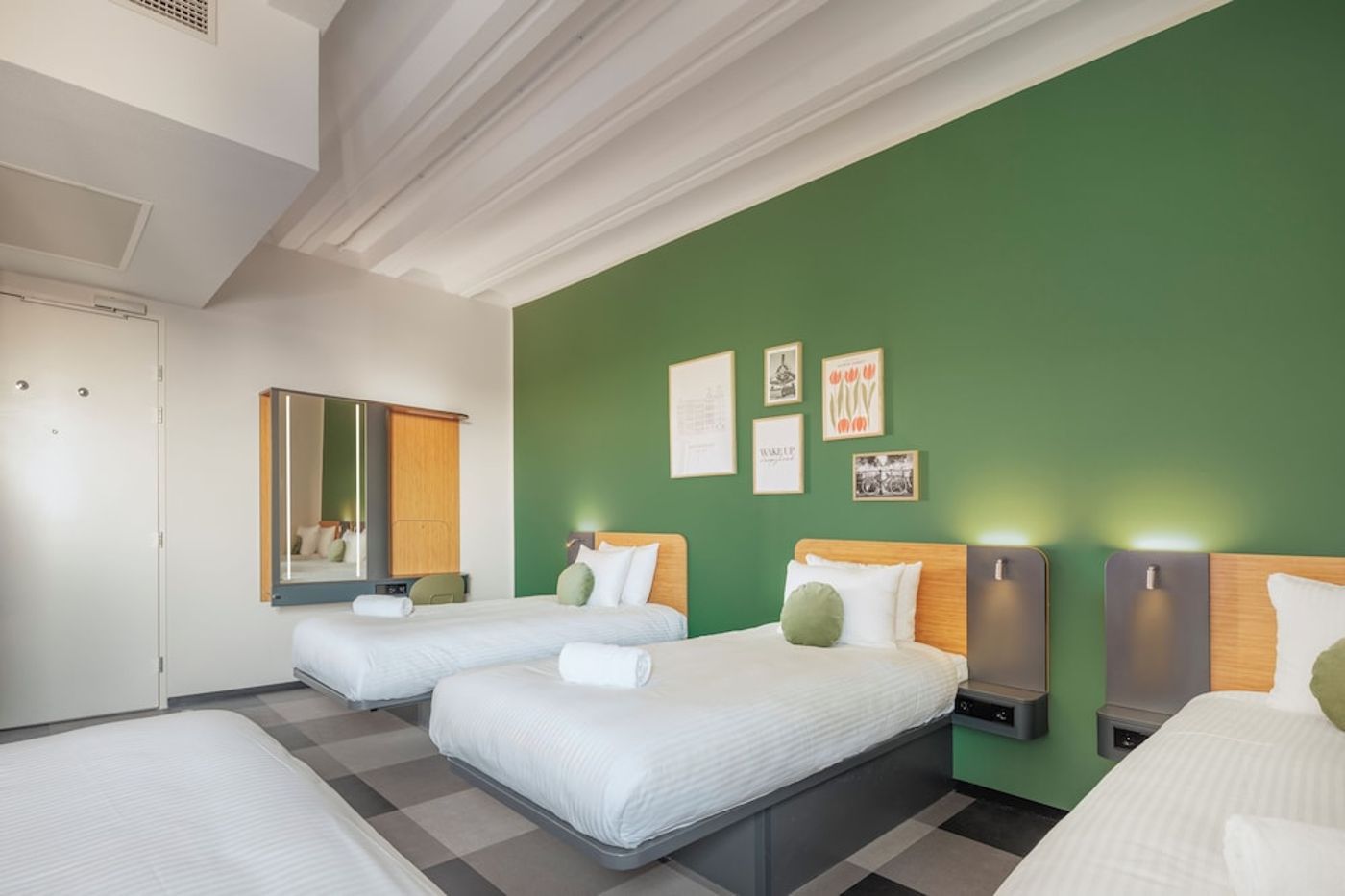 expedia-3165742-16