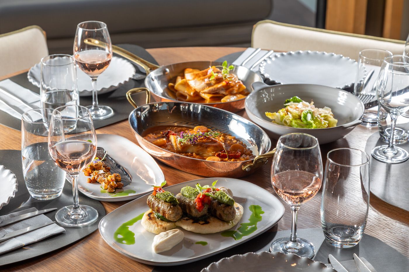 Sentido Apollo Palace