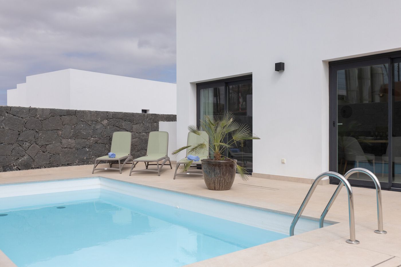 14.10.26 Papagayo Suites Resort
