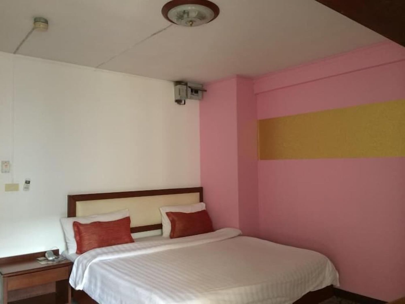 expedia-3162857-7