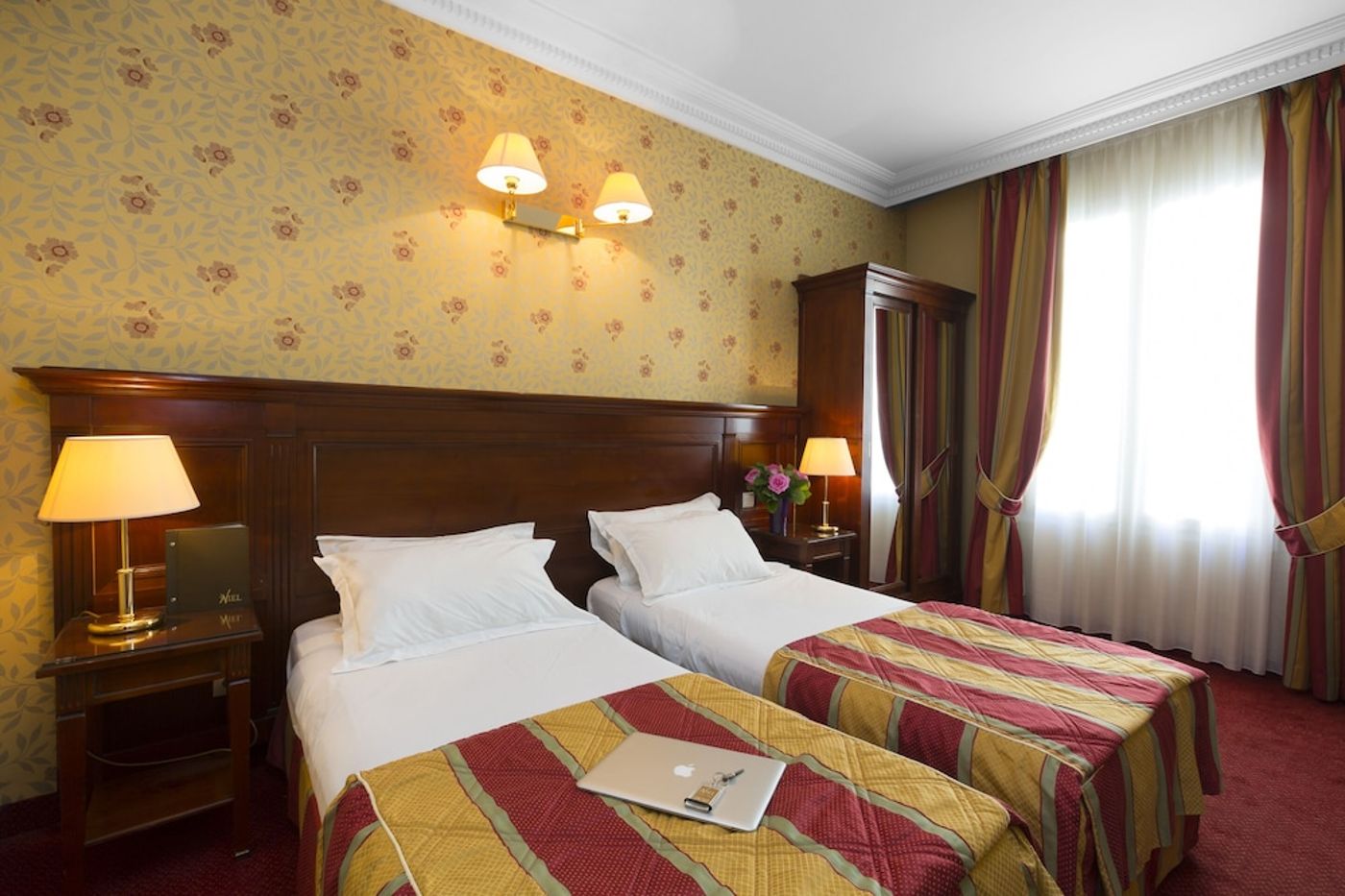 expedia-3056449-14