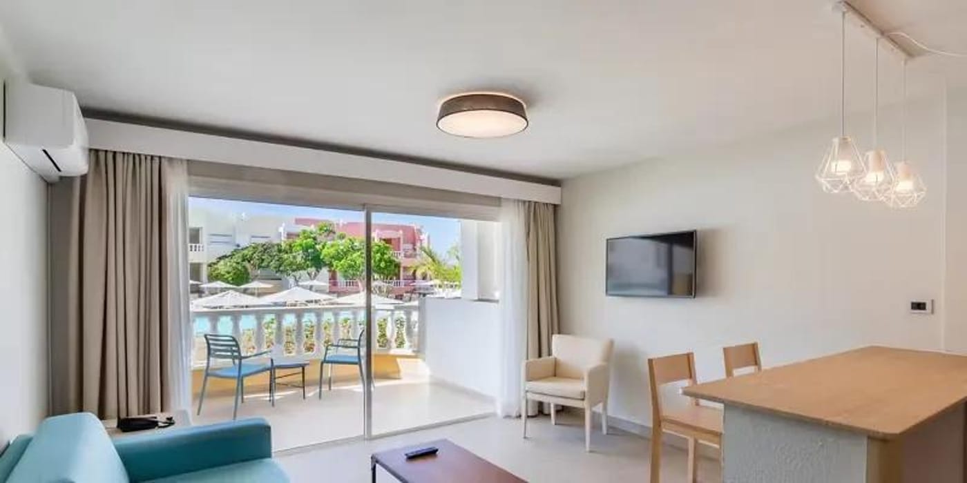 11.06.26 Servatur Isora Suites