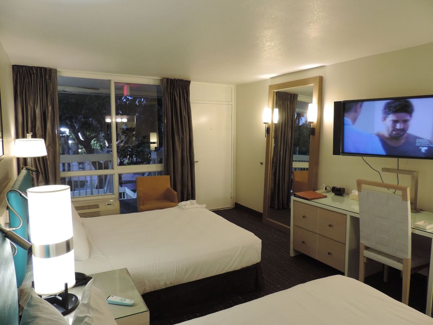 expedia-3159882-15
