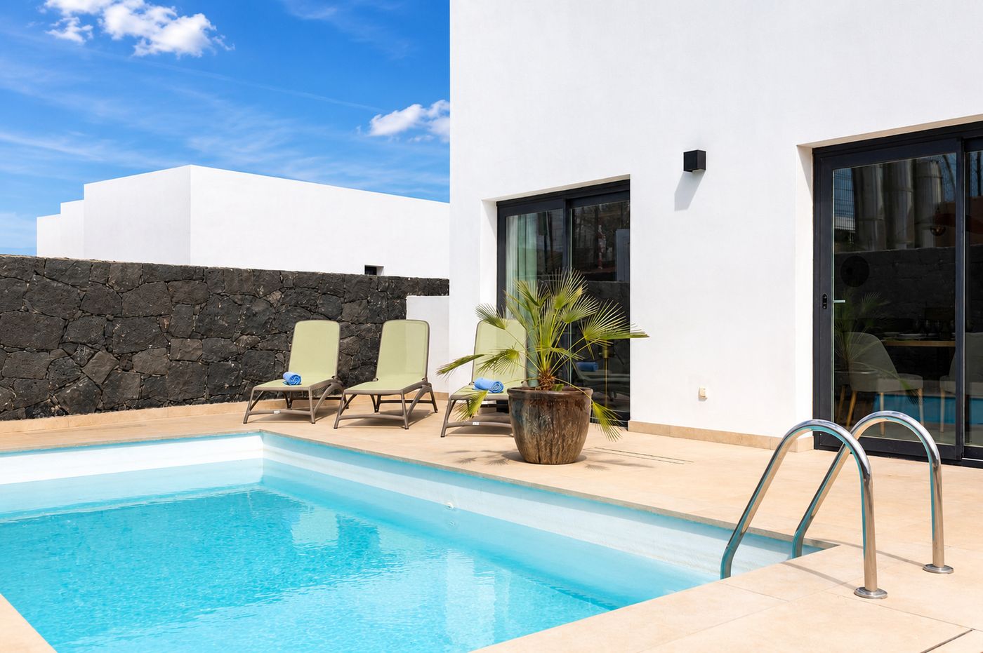 14.10.26 Papagayo Suites Resort