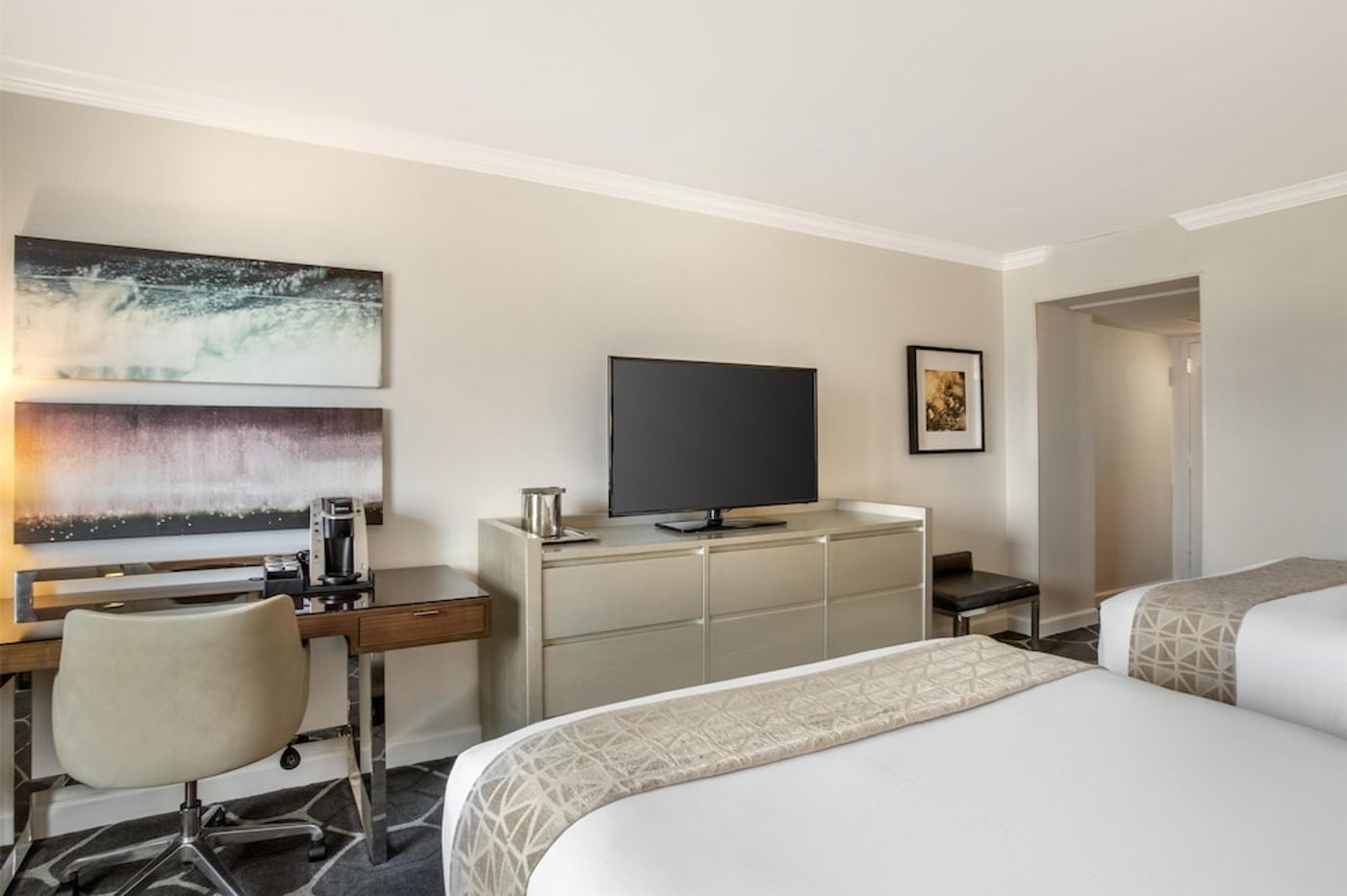 expedia-3157976-25