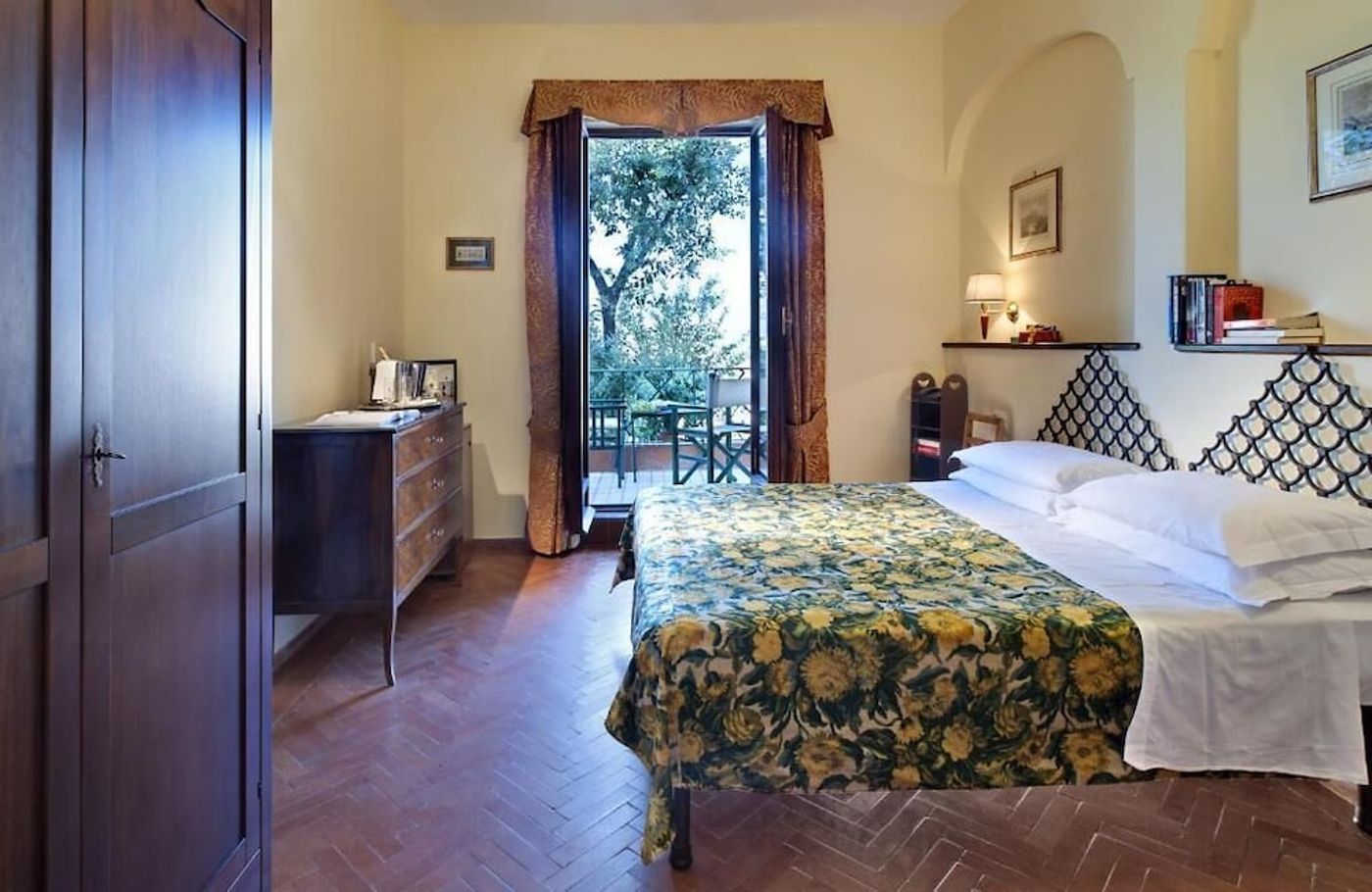 expedia-3166383-6