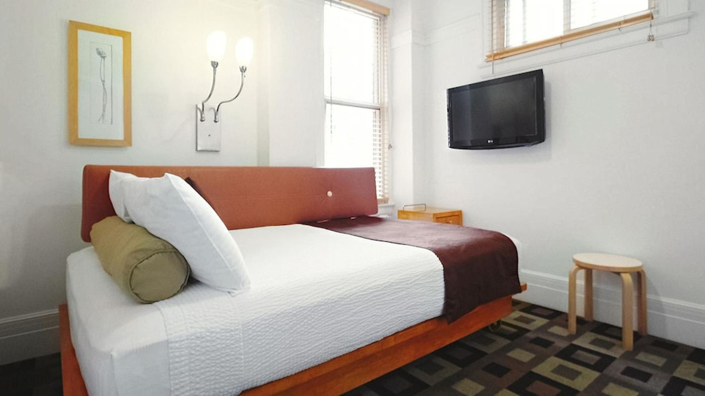 expedia-3158743-6