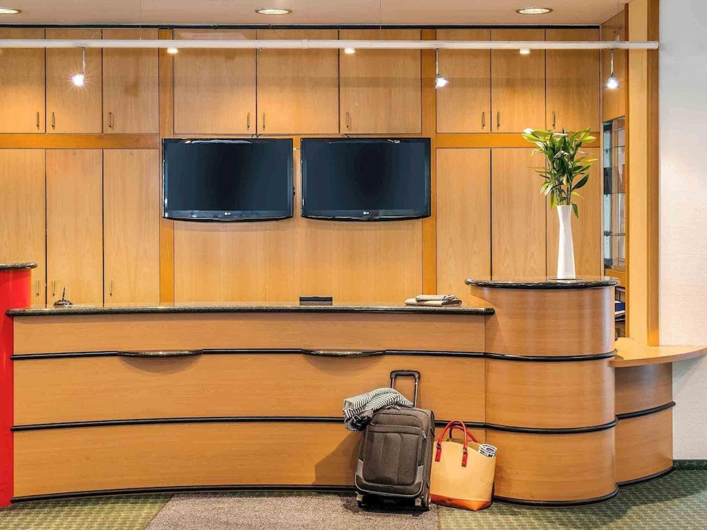 expedia-3161673-4