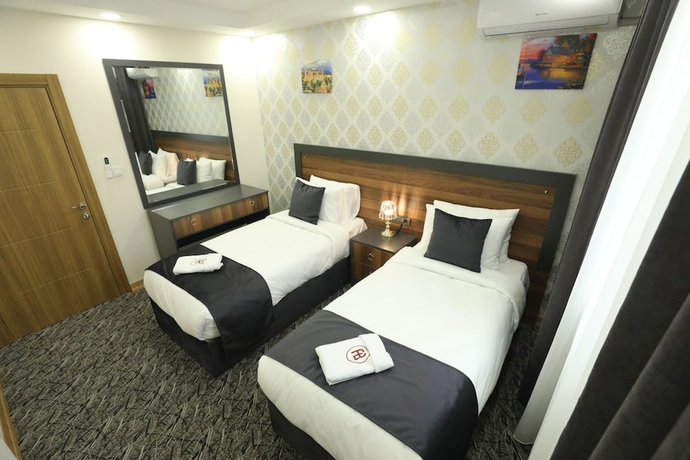 expedia-3161866-19