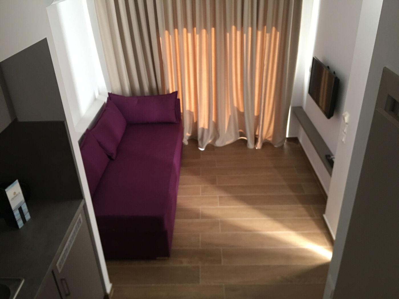 Oasis Apts & Rooms