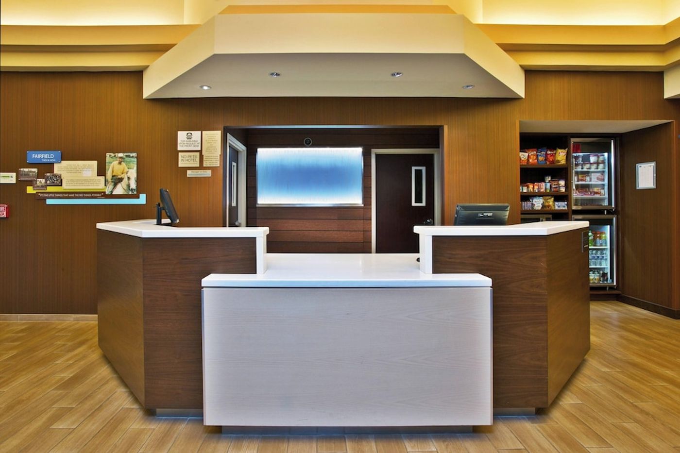 expedia-3159432-4