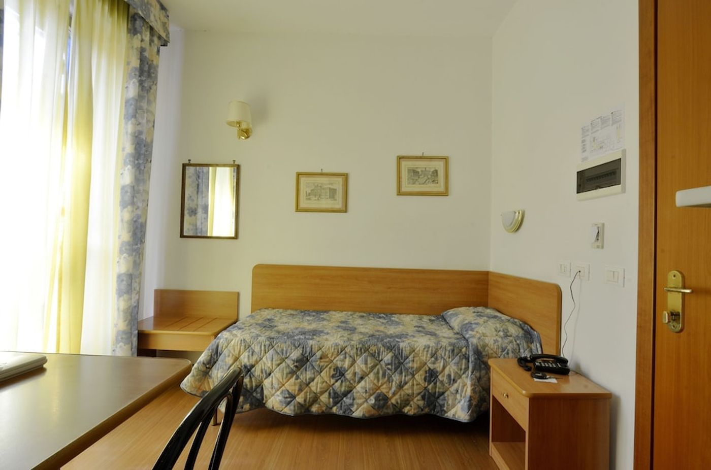 expedia-3163349-21