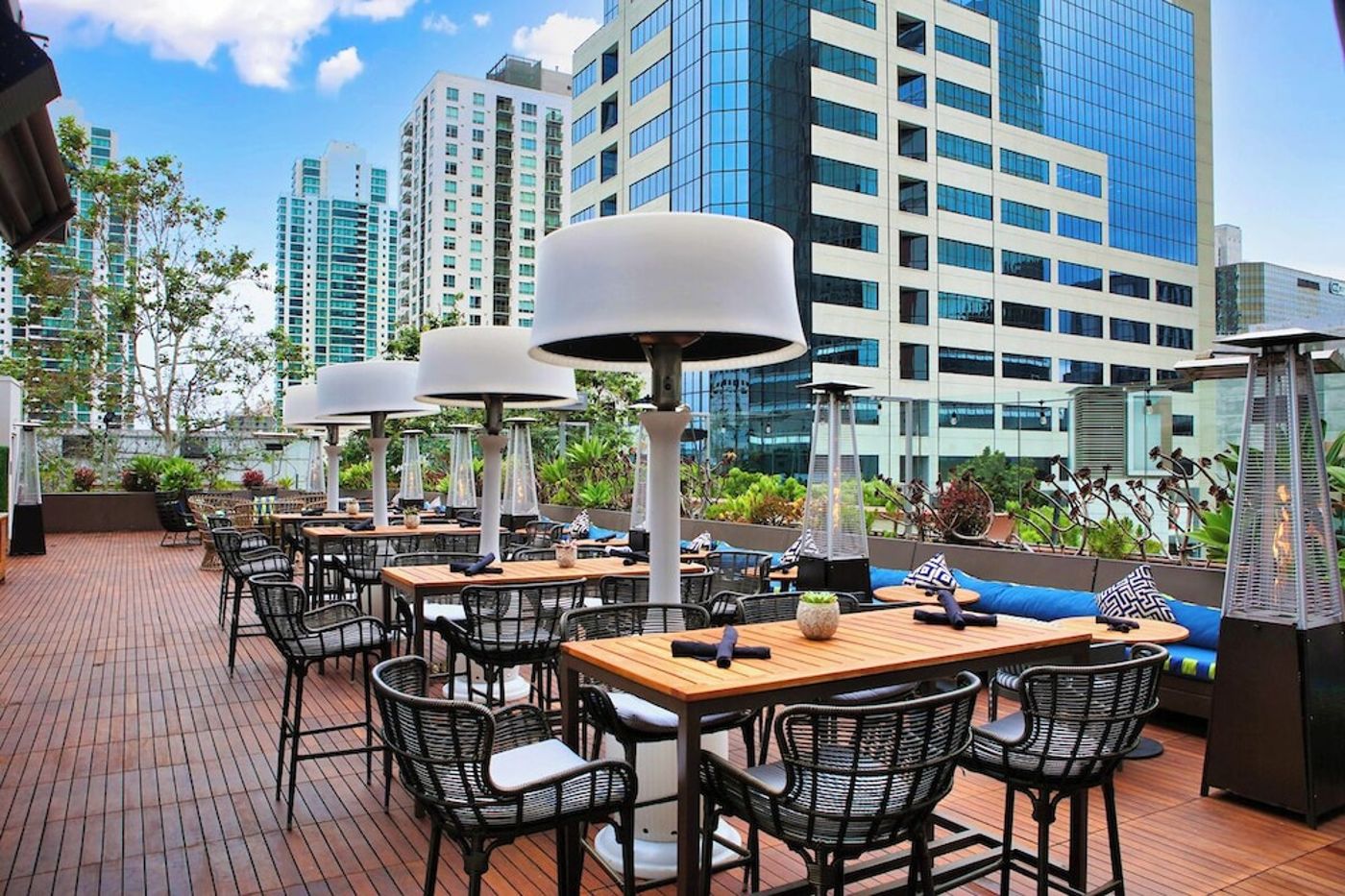 expedia-3158906-4